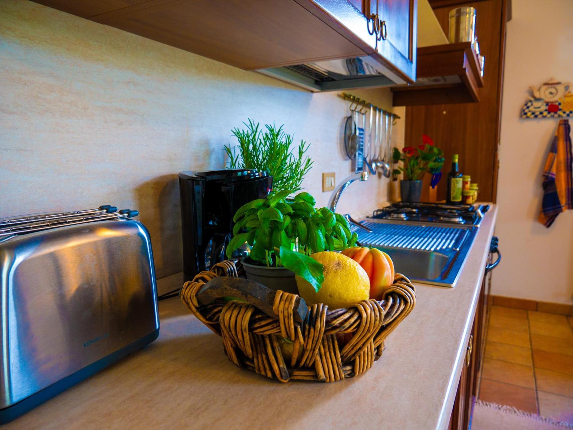 Agri Borgata Vallone - Apartments - By Host4U Lecchiore ภายนอก รูปภาพ